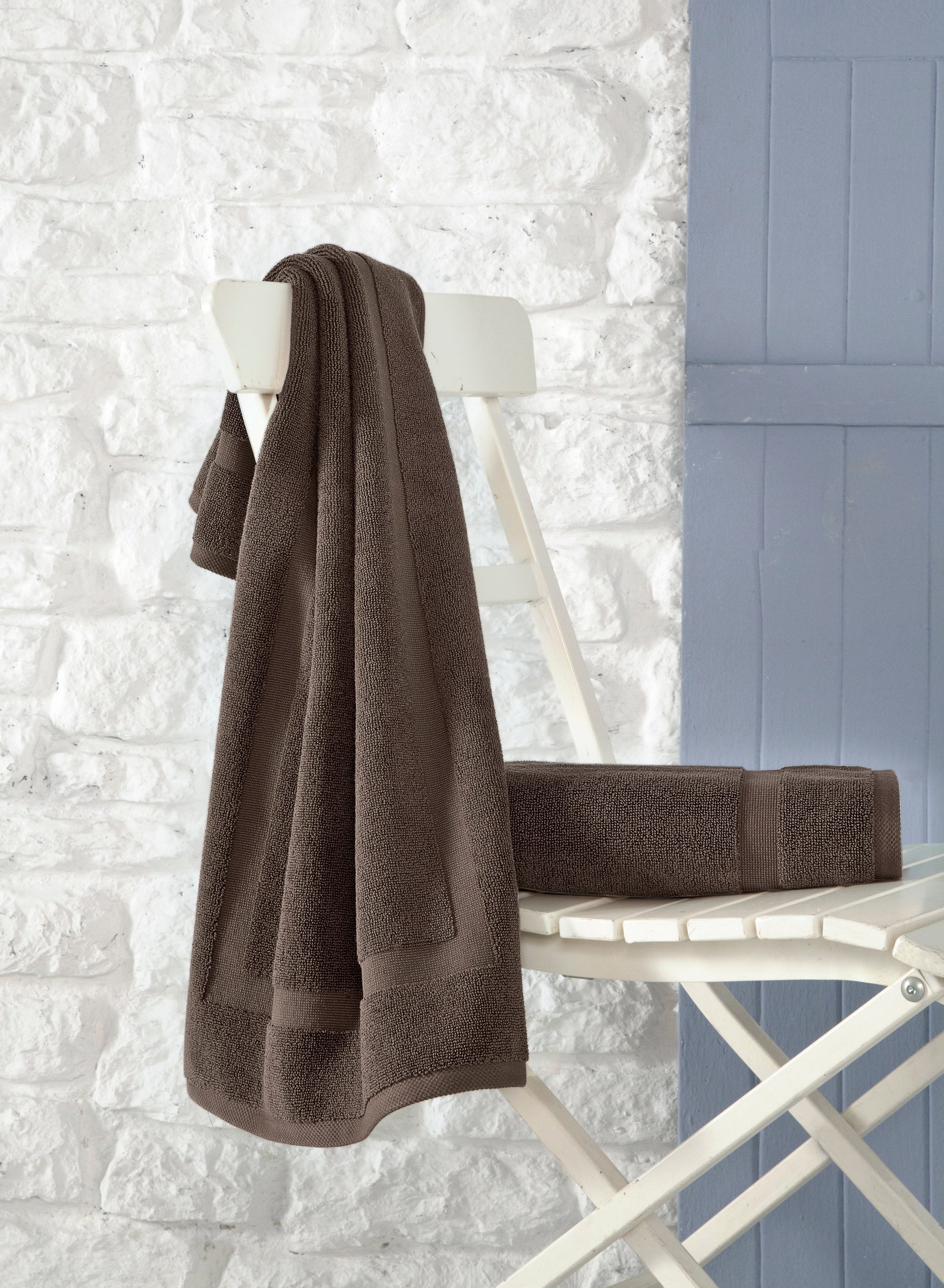 Royal Turkish Towel Luxury Cambridge Cotton Jumbo SPA Bath Sheet - On Sale  - Bed Bath & Beyond - 8597687
