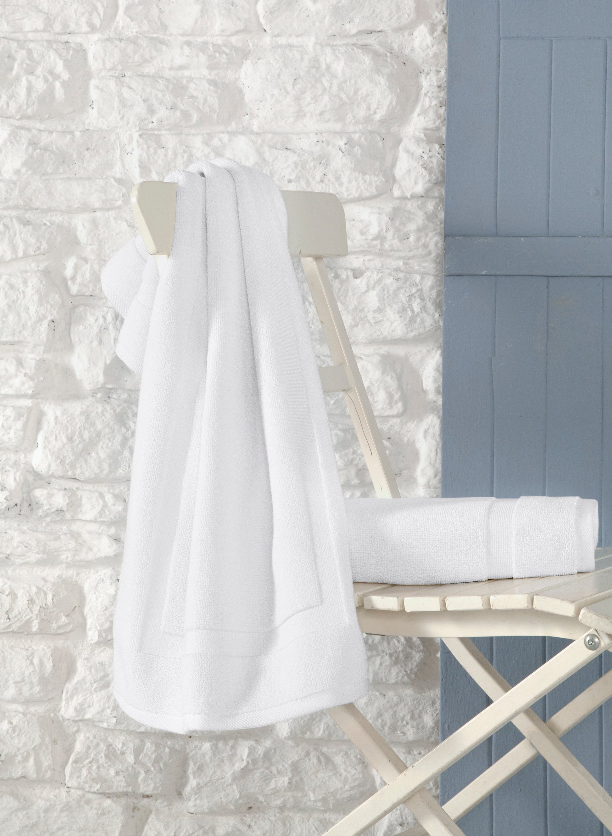 Cambridge Luxury Soft and Premium Durable 100% Classic Turkish Cotton Bath Sheets - 2 Pieces (30x60") - Classic Turkish Towels