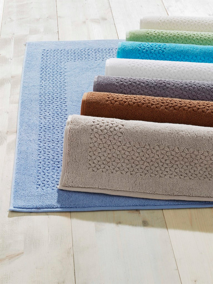 Classic Turkish Towels Barnum Turkish Cotton Thick and Plush Towel Set of 4 - 2 Large Bath Towels